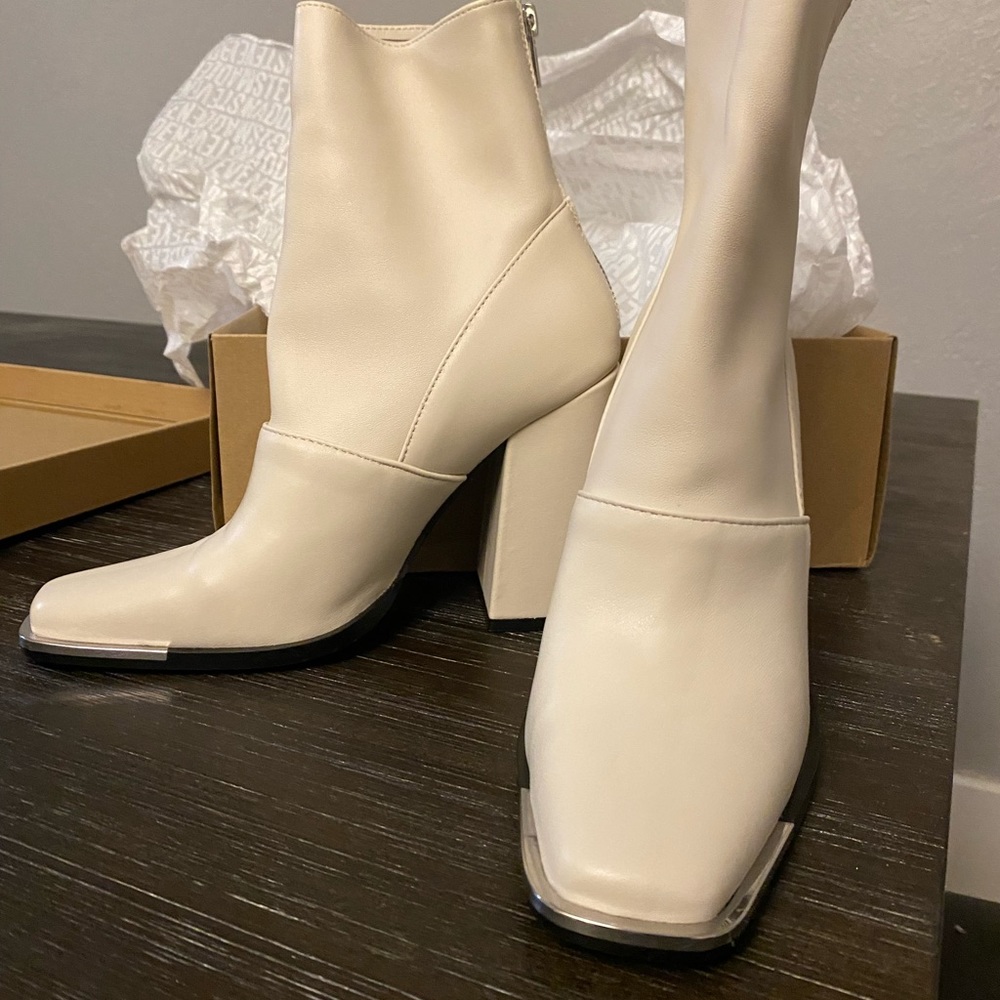 Steven Madden Bone Leather Boots